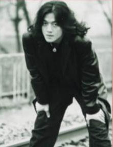 [八卦江湖]开八男星<em>发型</em>的成长变化,从土鳖到潮