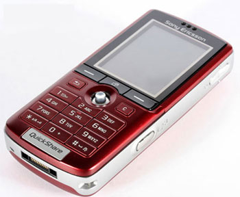 延续经典 深红色款索爱K750手机限量发售-索爱