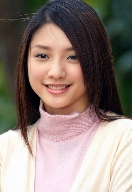 许玮伦昔日美写真