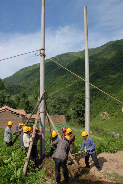 文博到陇南督导检查户户通电 --专稿