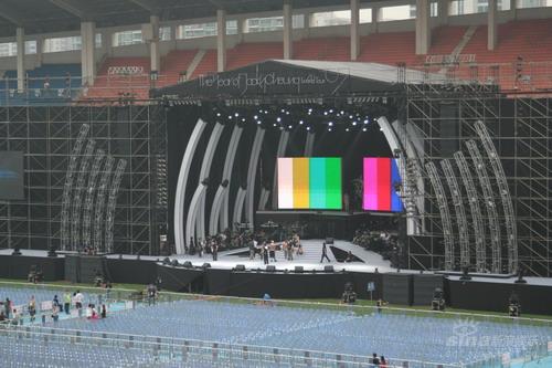 张学友北京个唱将穿黄金甲闪耀花蕊舞台-张学