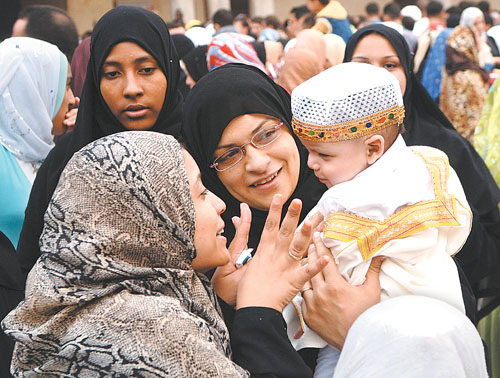 埃及穆斯林迎来传统的开斋节(图)-埃及,穆斯林