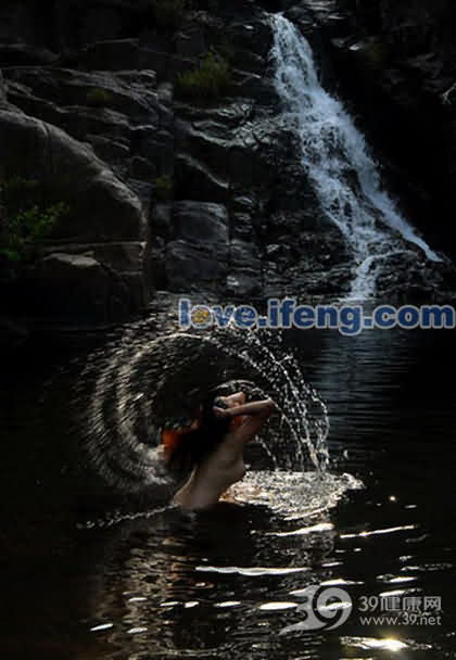 越南首个<em>人体</em>艺术<em>写真集</em>-越南,<em>人体</em>,艺术,<em>写真</em>