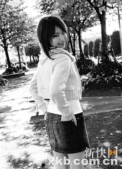 《AV事务所》周日开播 <em>吉沢明步</em>热舞极尽妩媚