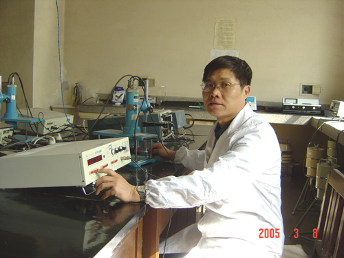 兰州大学放射化学与核环境研究所所长、教授、