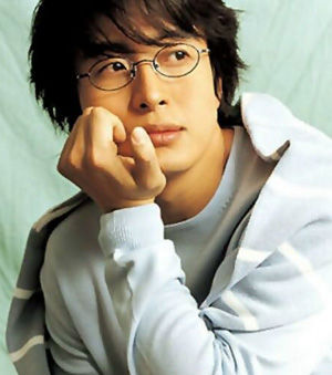 裴勇俊开公司 打造韩流明星 -裴勇俊