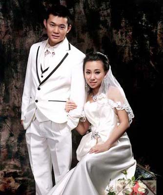 \鸭蛋\毛毛出嫁婚礼盛大