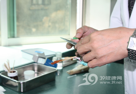 实拍中医穴位<em>埋线减肥</em>-减肥-<em>女性</em>