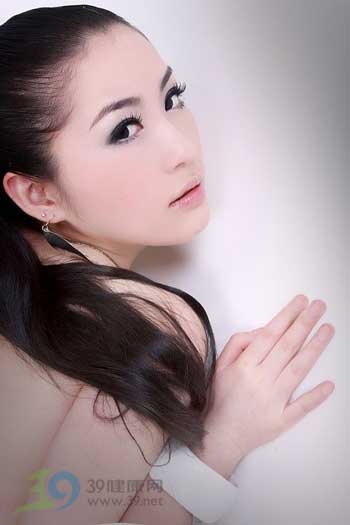 女人们谈精液射在里面的感觉-精液