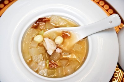 清润消暑还是广东汤水灵-汤