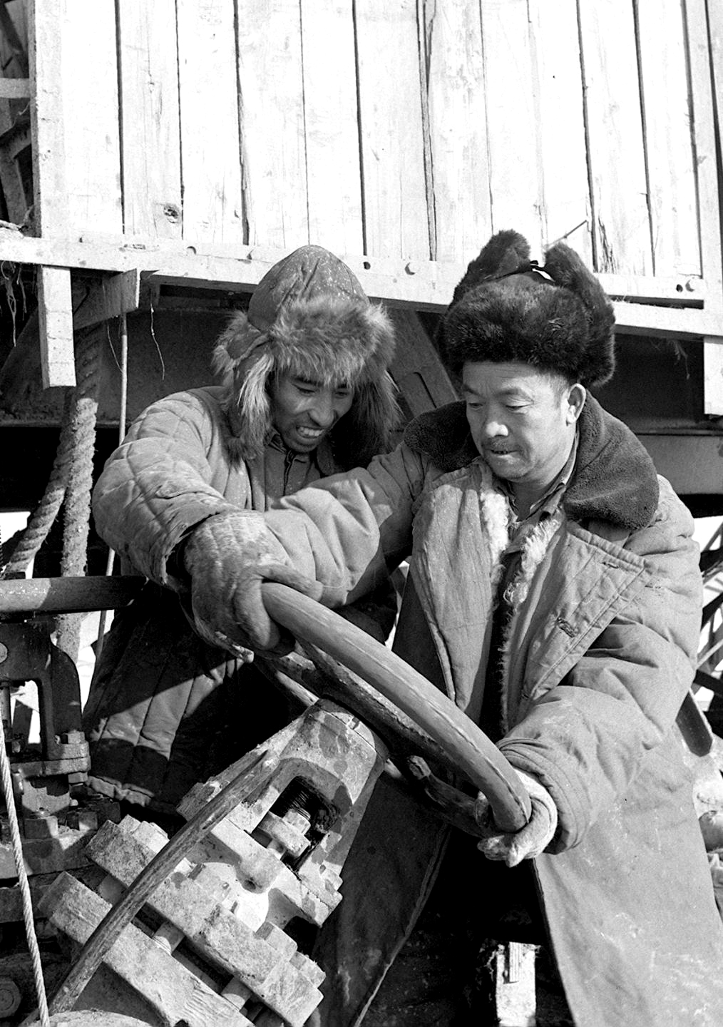  王进喜 ,不朽的 铁人  -玉门-酒泉日报