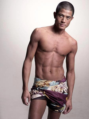 男明星露点写真集