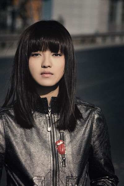 傅晶演绎影视剧最美售票员-傅晶