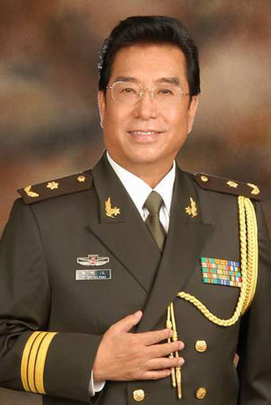 彭丽媛图片