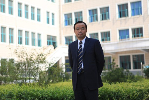 兰州交通大学东方中学校长