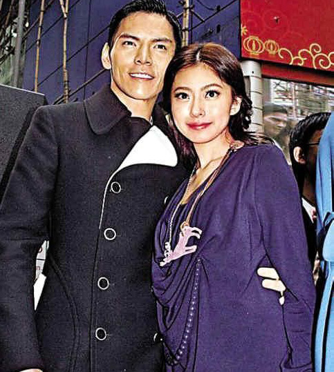 阿娇被指狂传<em>照片</em>追<em>向华强</em>儿子-阿娇-娱乐