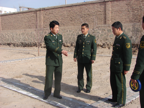 白银市公安消防支队赵青支队长到平川中队调研