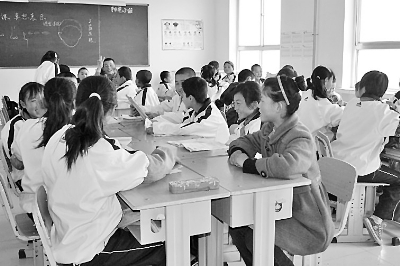 免费住宿伙食补贴 西峰三万农村娃要进城上学