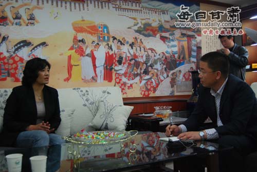 “三江源”举行仪式致谢14名消防官兵:一切为了抗震救灾-冬虫夏草 中国青海三江源冬虫夏草 Cordyceps sinensis