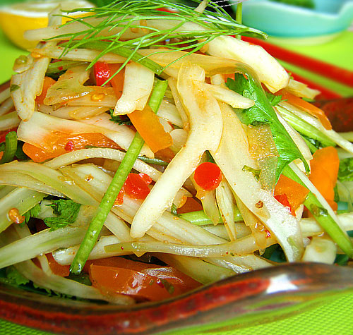 时髦开胃菜凉拌茴香头-素菜-美食