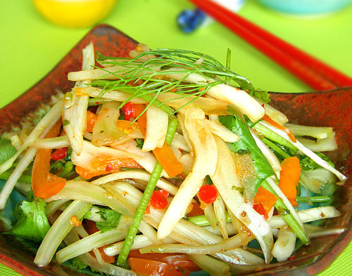 时髦开胃菜凉拌茴香头-素菜-美食