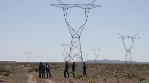 河西750工程线路铁塔中间验收首战告捷-酒泉超
