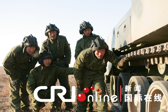 携笔从戎的甘肃籍大学生士兵李国文(图)-大学生