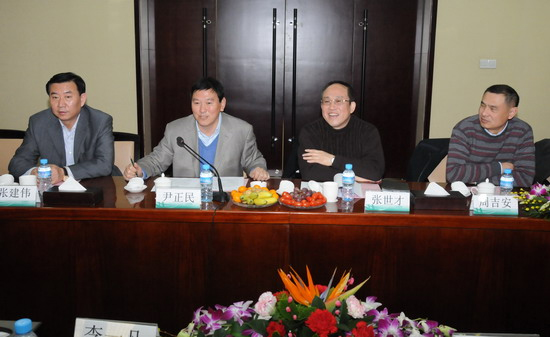 尹正民、张世才会见东北电网公司董事长李一凡