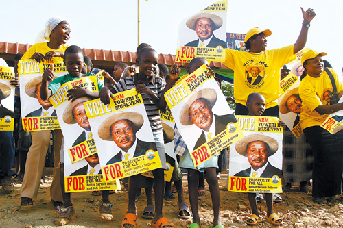 乌干达总统穆塞韦尼赢得连任(图)-选举-每日甘