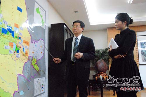 2月23日 经济半小时_11月23日CCTV2经济半小时,李雨霏带你看走出国门的中国高速柴油机