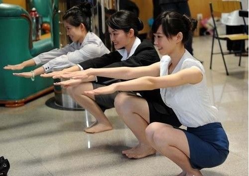 南航招募女大学生空姐