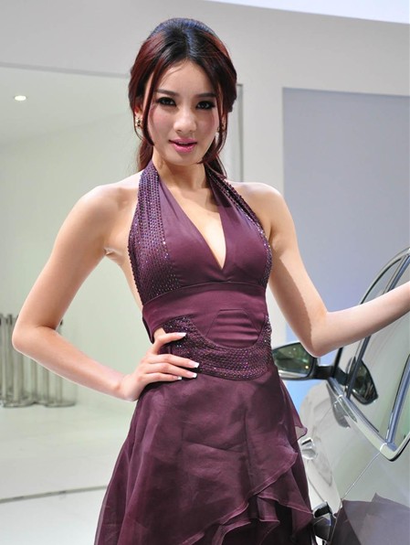 美模真空上阵车展图片
