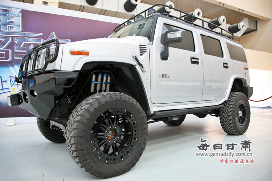 第二届兰州国际车展:名门豪车晃人眼-第二届兰