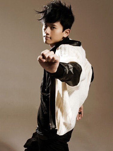 张杰新歌《第一夫人》首播 唱出男人宣言-张杰