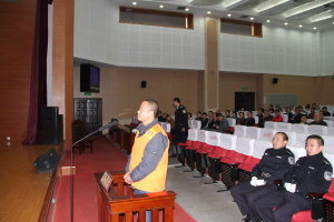 原酒泉市肃北县国土资源局局长受贿被判12年