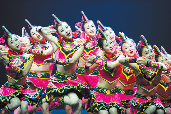 第八届中国舞蹈荷花奖民族民间舞大赛在贵州