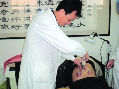 雁北街道第二社区卫生服务站治未病赢得喝彩