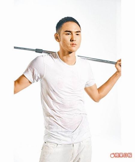 阮经天内裤广告_阮经天 广告收入