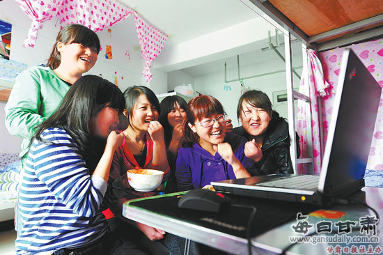 甘肃省中医学院:大学女孩的酷生活(组图)_河西学院_张掖论坛_金张掖