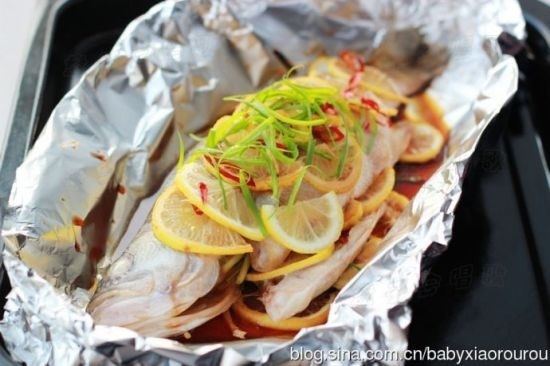夏日清爽柠檬烤鲈鱼