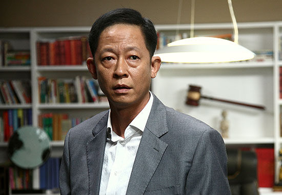 王志文