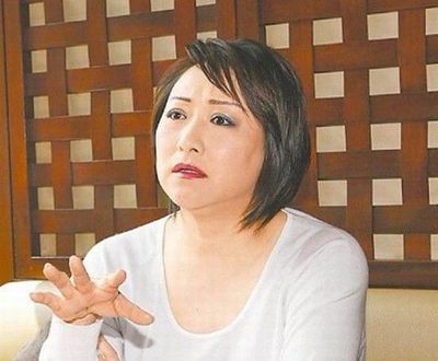 吴亚馨资料图片