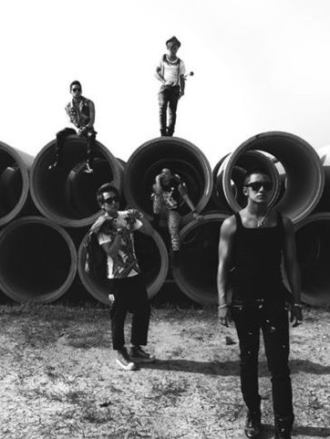 MIC男团七夕情人节发新曲 《春心荡漾》赠有情