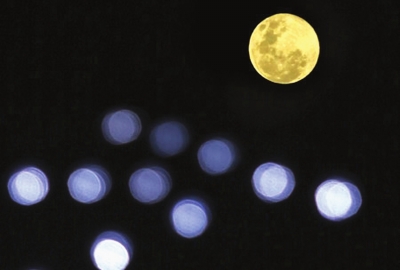 今年中秋月亮最圆时刻在白天 市民无缘看到-月