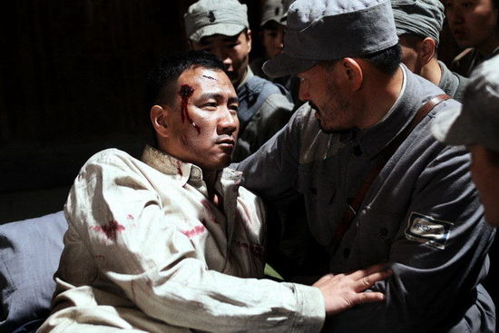孤军英雄图片