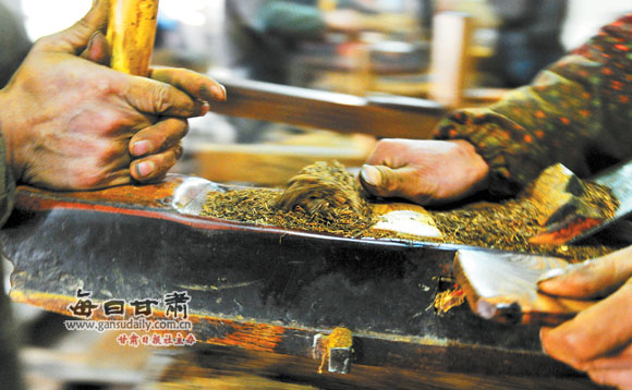 【高清组图】悠悠百年 水烟何往:兰州水烟传统手工艺行将失传