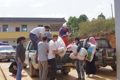 沙甸民族人口_人口和民族的思维导图(2)