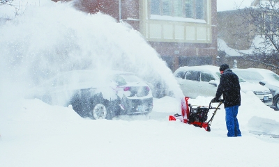 加拿大多伦多地区遭遇强降雪-加拿大-每日甘肃