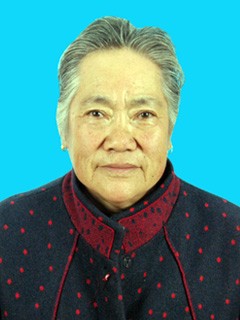 陈 思 思