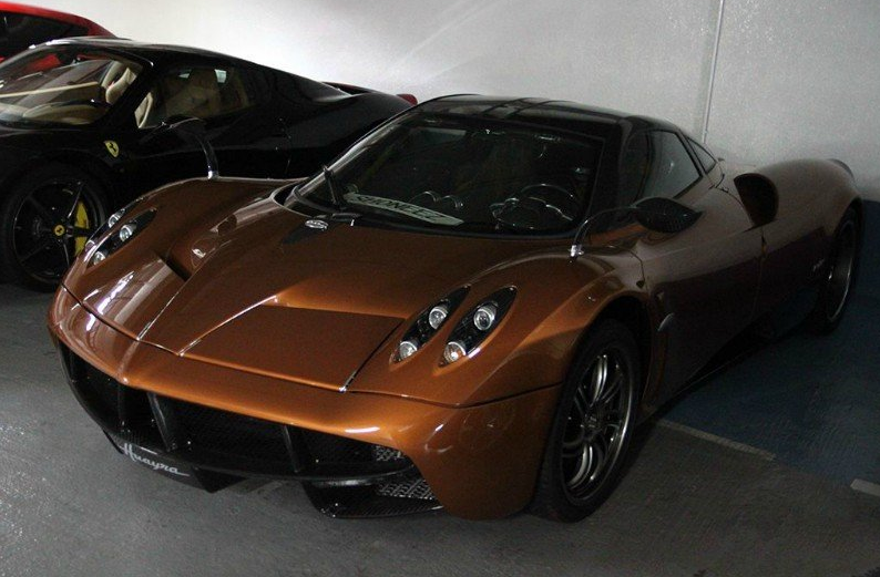 迪拜亿万豪车每一辆都怦然心动-迪拜|豪车库|怦